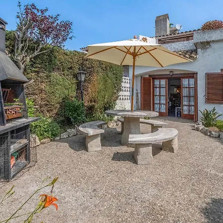 Awesome Home In Tossa De Mar With Wifi Prázdninový dům *