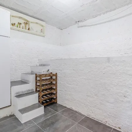 Awesome Home In Tossa De Mar With Wifi Тоса-де-Мар